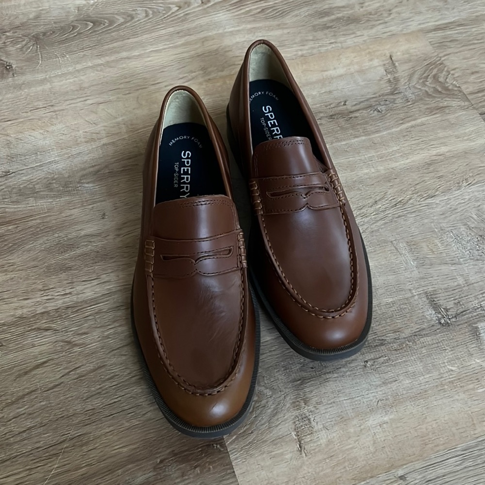 BRAND NEW Sperry Loafers